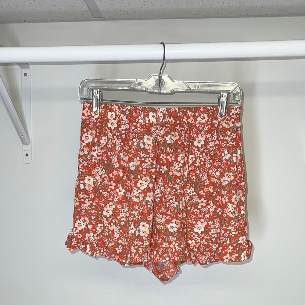 AEO Elastic Waist Floral Orange Flowy Shorts w/ Ruffle- S‎